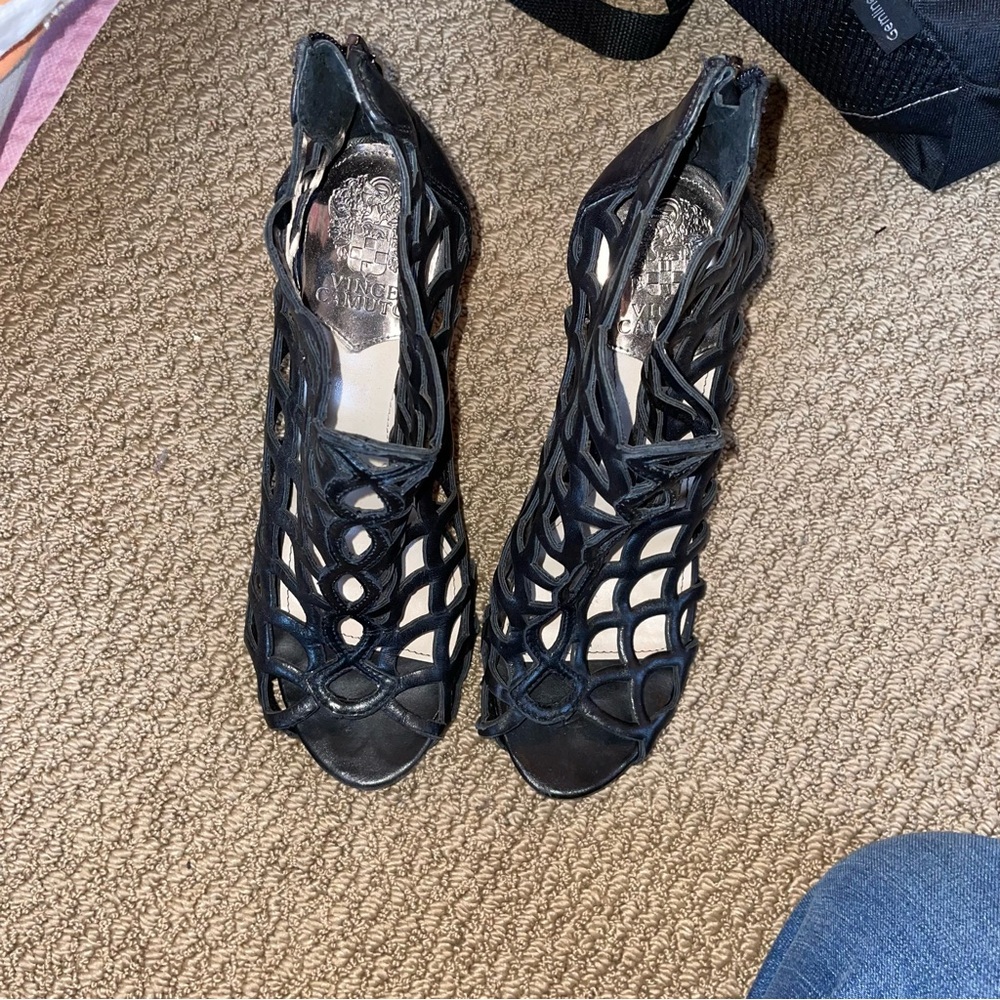 Women’s Vince Camuto leather peep toe heeled booties